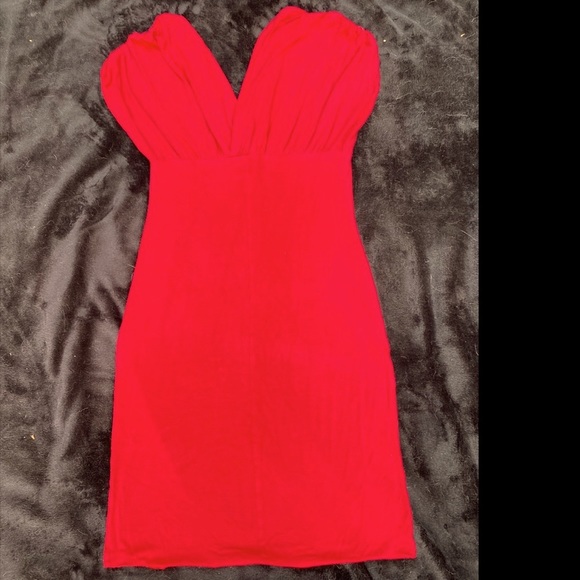 SISLEY ❤️ Red Mini-Dress ✨ - Picture 2 of 3